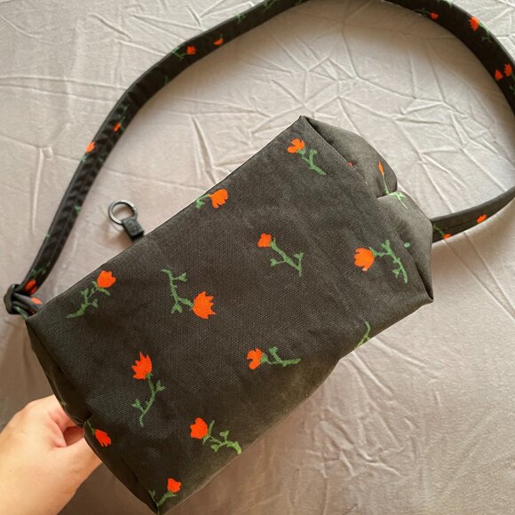 Baggu Small Nylon Sling Painted Wildflower - Picture 4 of 5